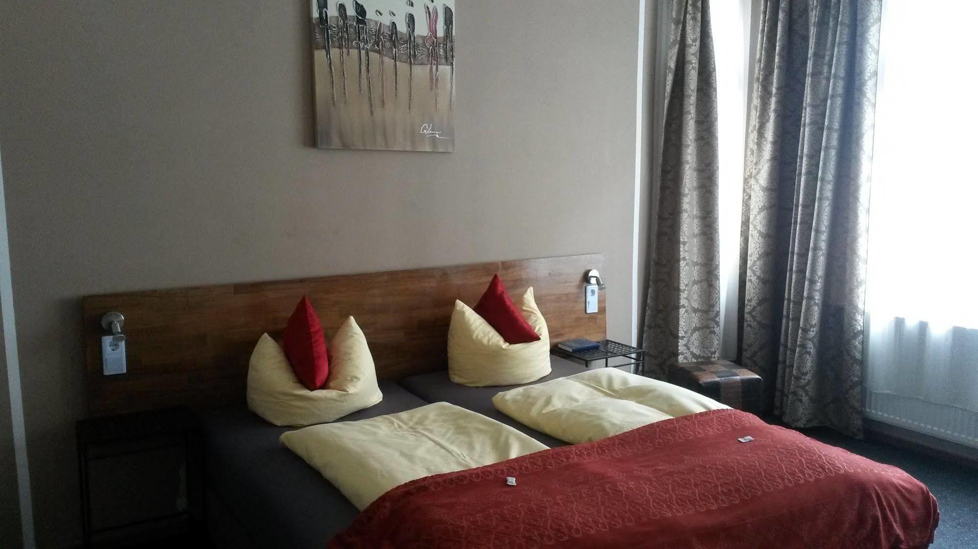 Hotel Skada City Coelln Köln Dış mekan fotoğraf